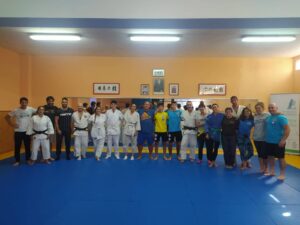 Luchas Olímpicas Curso de Lucha Valtu en Oviedo