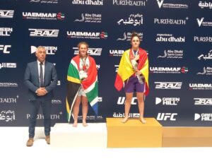 Luchas Olímpicas Mercedes Sierra, campeona del mundo MMA